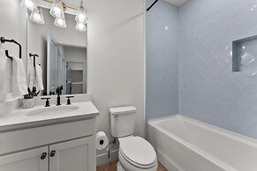 The Lagoon Neighbor 3 Bedroom Condo