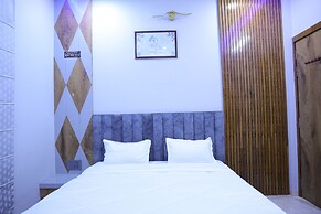 Amritam Palace A Luxury AC Home Stay
