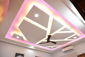 Amritam Palace A Luxury AC Home Stay