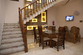 Amritam Palace A Luxury AC Home Stay