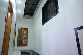 Amritam Palace A Luxury AC Home Stay