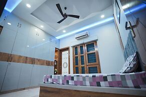 Amritam Palace A Luxury AC Home Stay