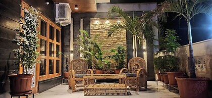 Amritam Palace A Luxury AC Home Stay