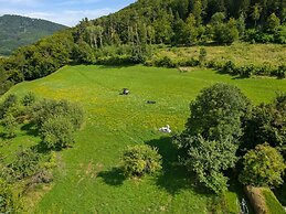 La Petite Ivy, Trenninghof 1302 - Managed by SKY9 Apartments