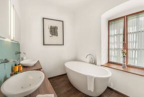 La Petite Ivy, Trenninghof 1302 - Managed by SKY9 Apartments