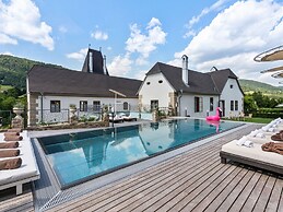 La Petite Ivy, Trenninghof 1302 - Managed by SKY9 Apartments