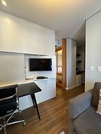 Get a Flat 1103