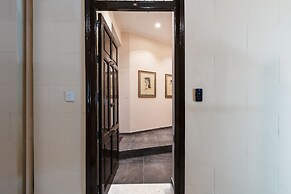 Palazzo Falcone Apartments