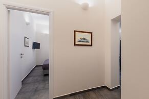 Palazzo Falcone Apartments