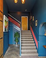 Shirehall Apartments