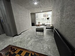 Walk to Ski Lift-1br-studio-balcony-parking