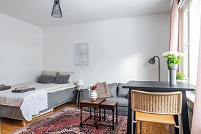 Studios near Lahti Center and Isku-Arena with Free Parking