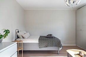 Studios near Lahti Center and Isku-Arena with Free Parking