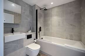 The Tottenham Scenery - Elegant 2bdr Flat With Balcony