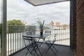 The Tottenham Scenery - Elegant 2bdr Flat With Balcony