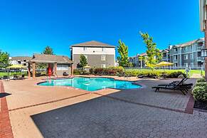 Remodeled Apt Pool Gym - Near Hill AFB Lagoon