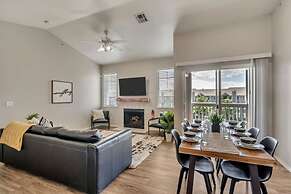 Welcoming 2BR Pool Gym Near Hill AFB Lagoon