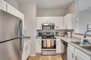 Welcoming 2BR Pool Gym Near Hill AFB Lagoon