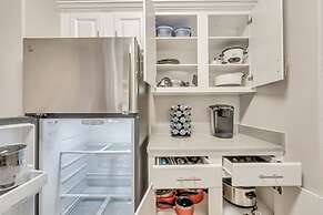 Luxury King Beds Pool Gym - Near Hill AFB