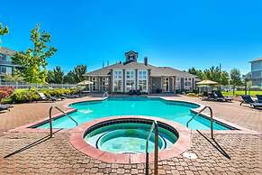 Luxury King Beds Pool Gym - Near Hill AFB