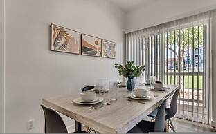 1st Fl King Beds Pool Garage - Near AFB