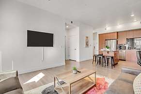 Upscale 2BR w Pool Gym Near Hill AFB