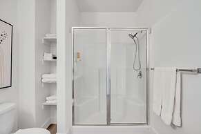 Upscale 2BR w Pool Gym Near Hill AFB