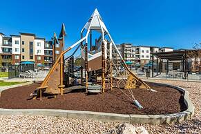 Upscale 2BR w Pool Gym Near Hill AFB