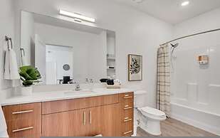 Upscale 2BR w Pool Gym Near Hill AFB