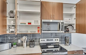 Upscale 2BR w Pool Gym Near Hill AFB