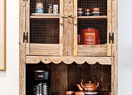 Rustic Studio Rain Shower 3min-asian Dist