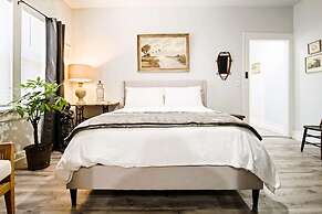 Rustic Studio Rain Shower 3min-asian Dist