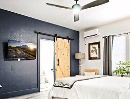 Rustic Studio Rain Shower 3min-asian Dist