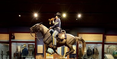 3-story 6-bedroom 4 Bathrooms 3min-asian Dist