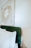 Cozy 6BR Home Near Plaza Dist -sleeps 15