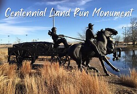 Cozy 6BR Home Near Plaza Dist -sleeps 15