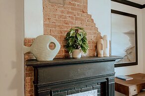 Cozy 6BR Home Near Plaza Dist -sleeps 15