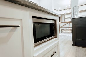 Cozy 6BR Home Near Plaza Dist -sleeps 15