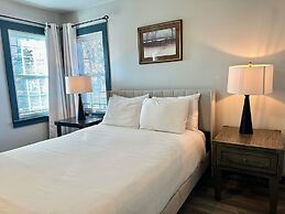 Comfy House With Fenced Yard I Step to Plaza Dist