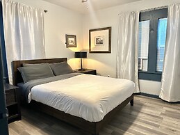 Comfy House With Fenced Yard I Step to Plaza Dist