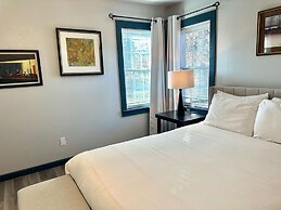 Comfy House With Fenced Yard I Step to Plaza Dist