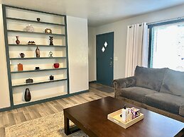 Comfy House With Fenced Yard I Step to Plaza Dist