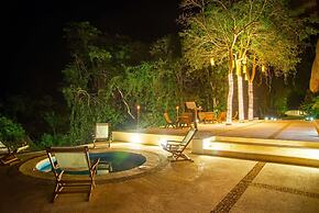 The Explorean Kohunlich