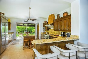 Casa de las Risas in Palmilla