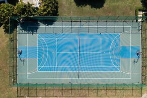 The Spacious Condo by Acomodo