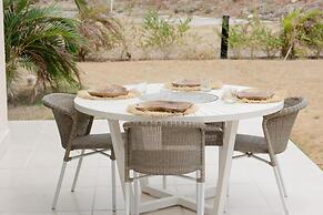 The Spacious Condo by Acomodo