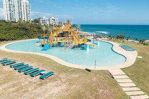 The Spacious Condo by Acomodo