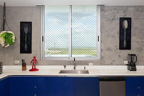 The Acomodo Penthouse Costa del Este