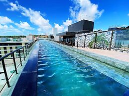 Flat FM20 Piscina Privativa - By Almare