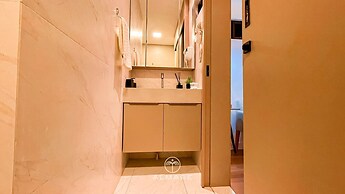 Flat FM20 Piscina Privativa - By Almare